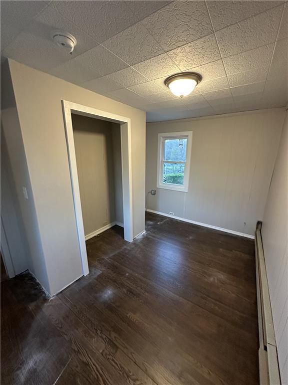 Building Photo - 1 Lake Ct