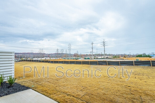 Building Photo - 9437 Cavalier Wy