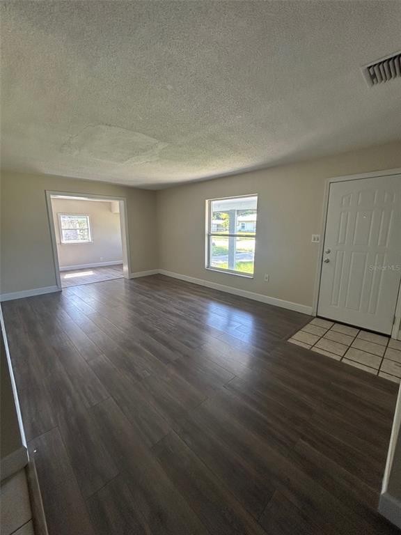 Building Photo - 711 Wynn Dr