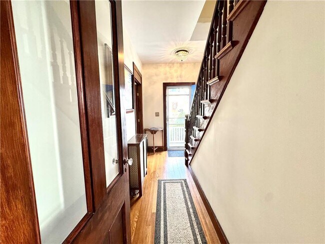 Building Photo - 7 Congdon Ave