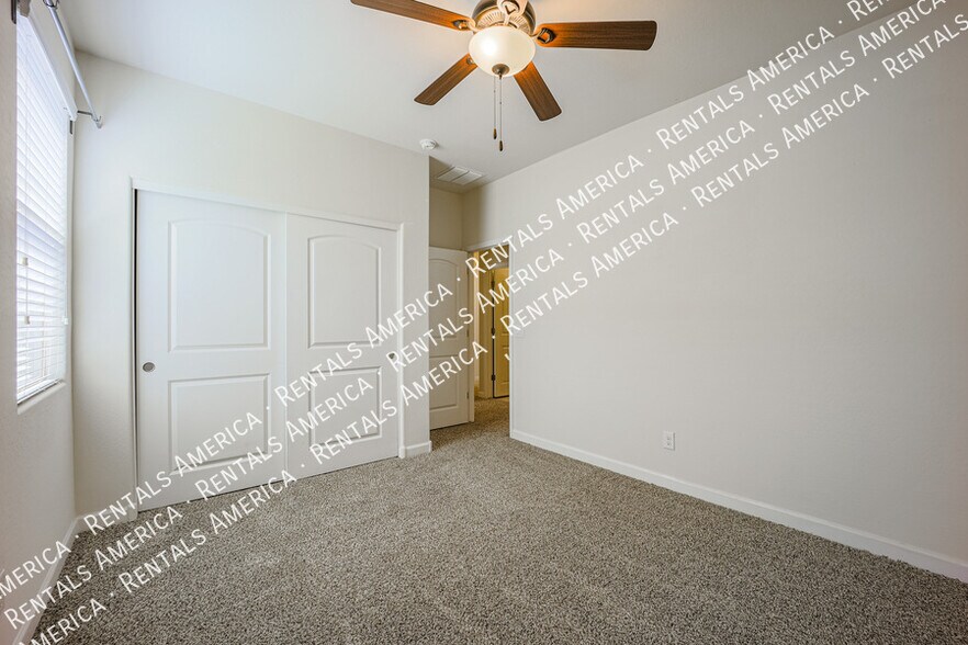 Building Photo - 4678 E Sodalite St