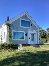 Building Photo - 48 Front St