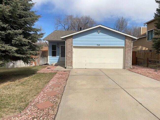 Primary Photo - Lovely 3 Bedroom in Fountain Valley