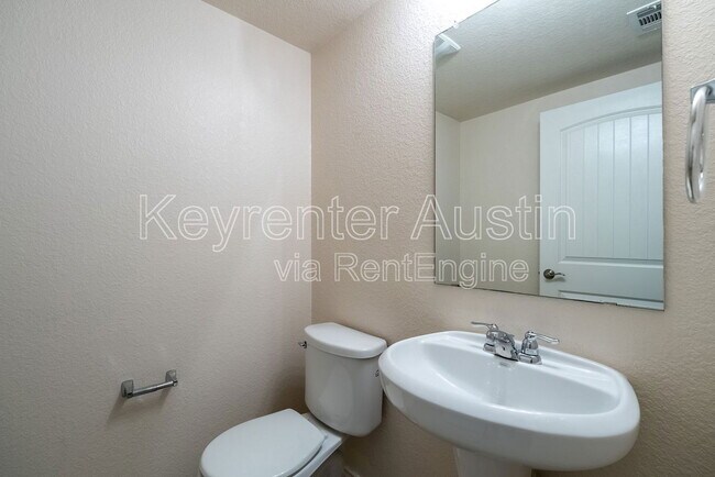 Building Photo - 10120 Crescendo Ln