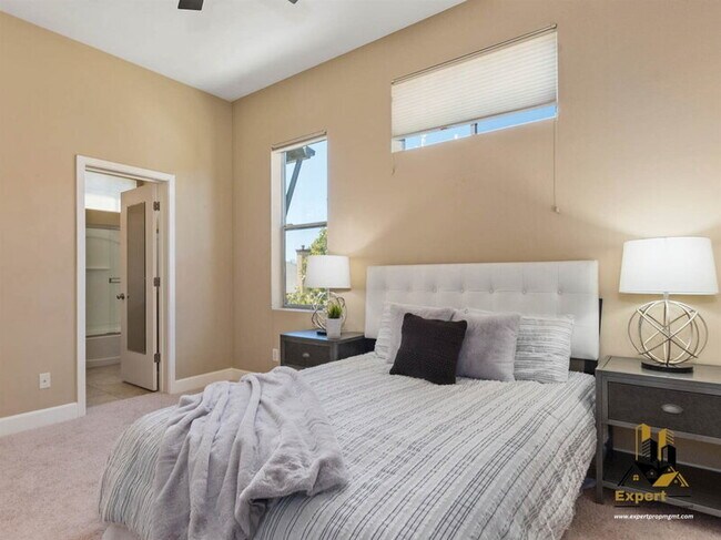 Building Photo - 797 Krypton Ct