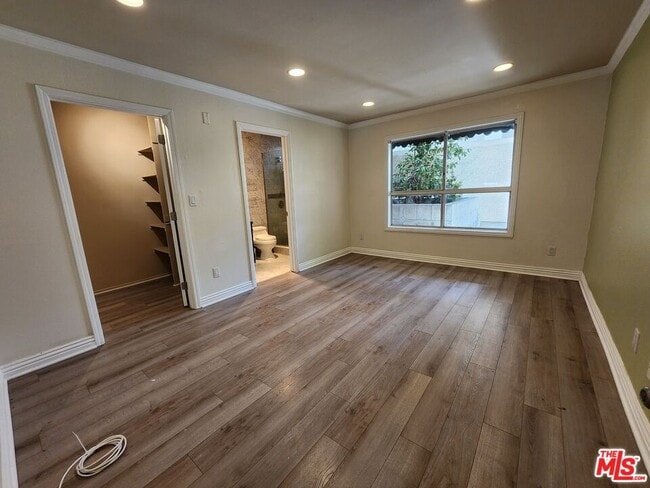 Building Photo - 11230 Peach Grove St