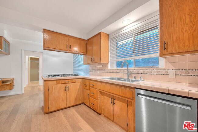 Building Photo - 4509 Don Miguel Dr