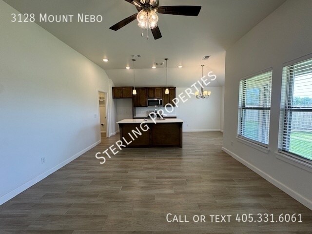 Building Photo - 3128 Mt Nebo Dr