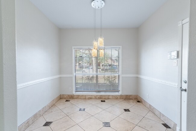 Building Photo - 15423 Day Trip Trail