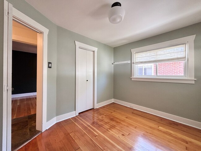 Building Photo - Beautiful Renovation in Liberty Wells!