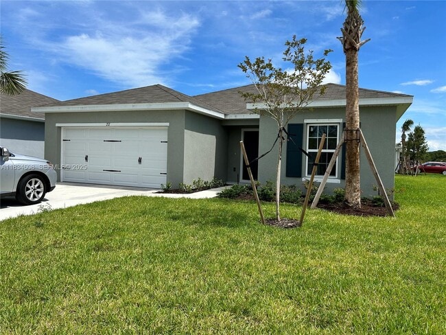 Building Photo - 217 Raspberry Rd