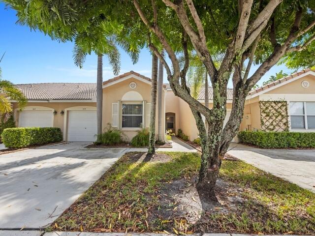 Building Photo - 279 E Coral Trace Cir
