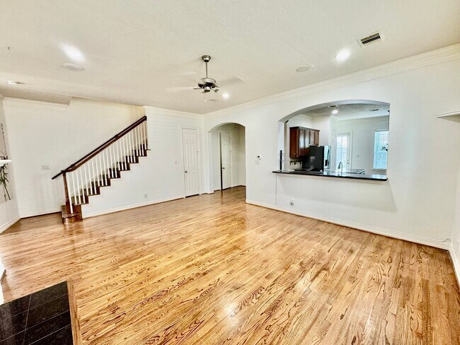 Building Photo - 7608 Janak Dr