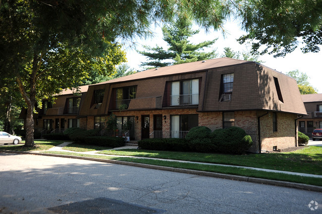 Building Photo - Lindvale Gardens