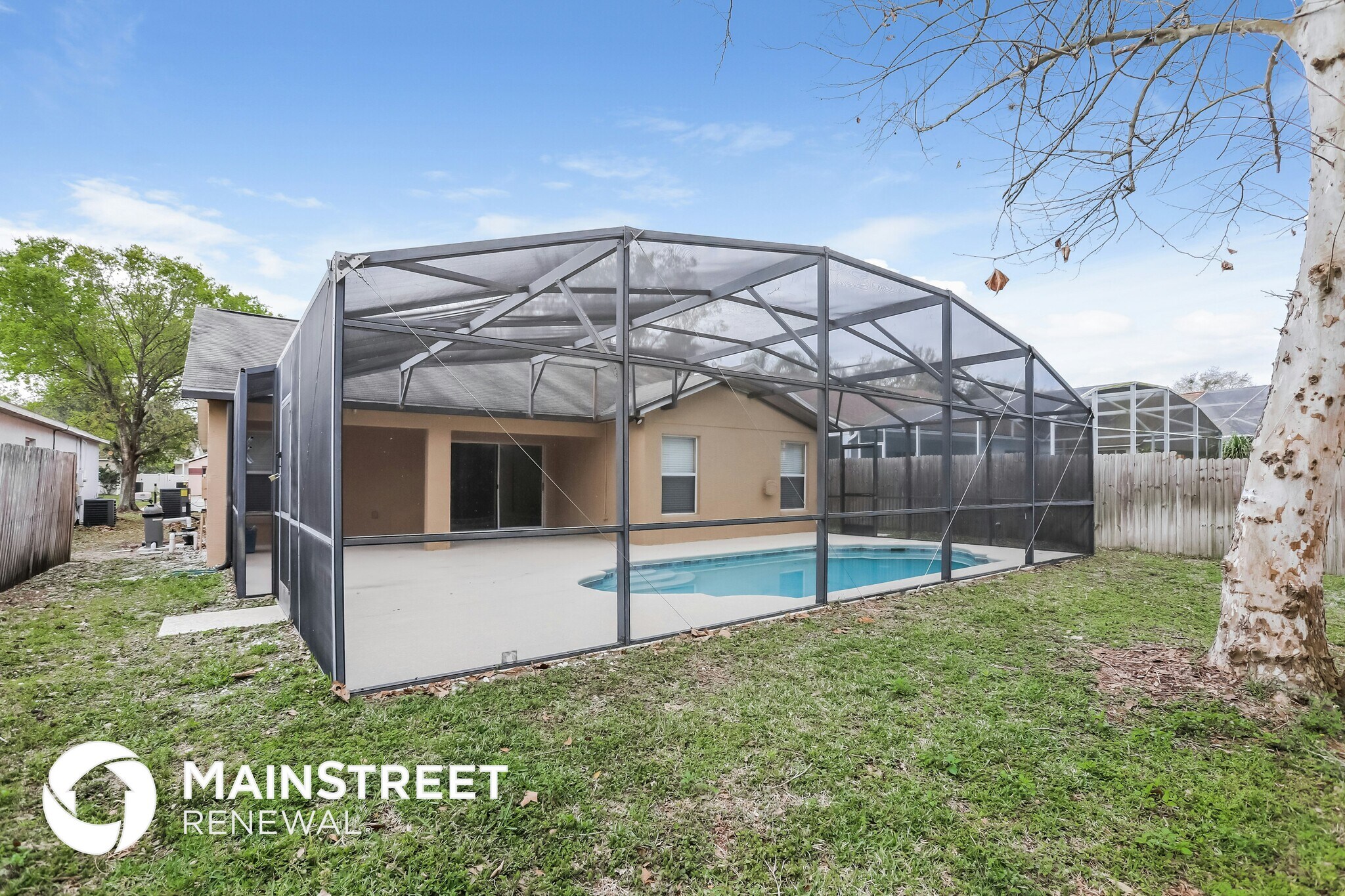 Building Photo - 17117 Woodcrest Way