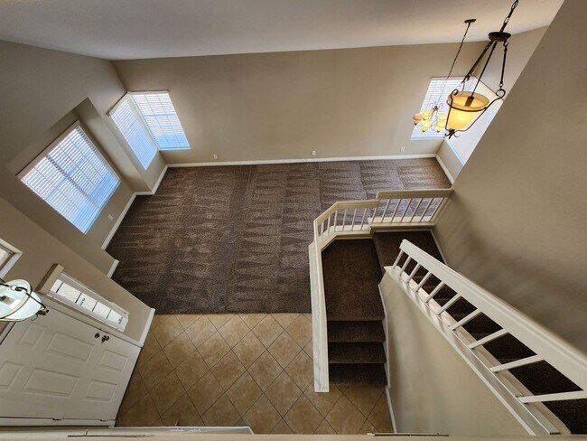 Building Photo - 6703 Dominion Ct