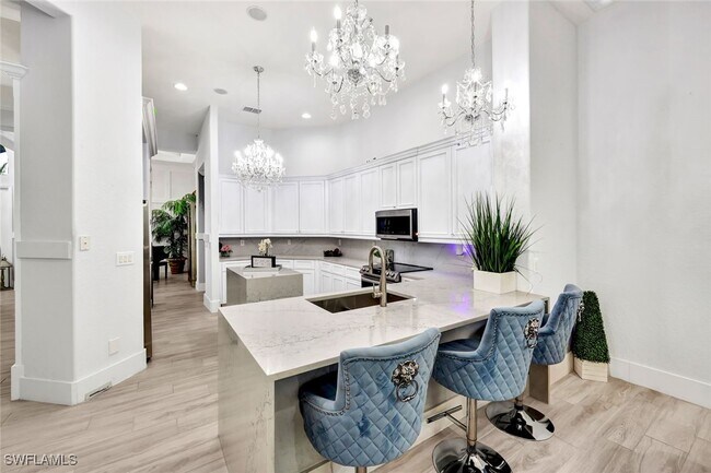 Building Photo - 8910 Paseo De Valencia St