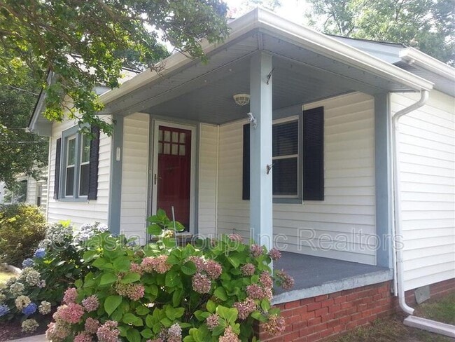 Building Photo - 141 E Ocean Ave