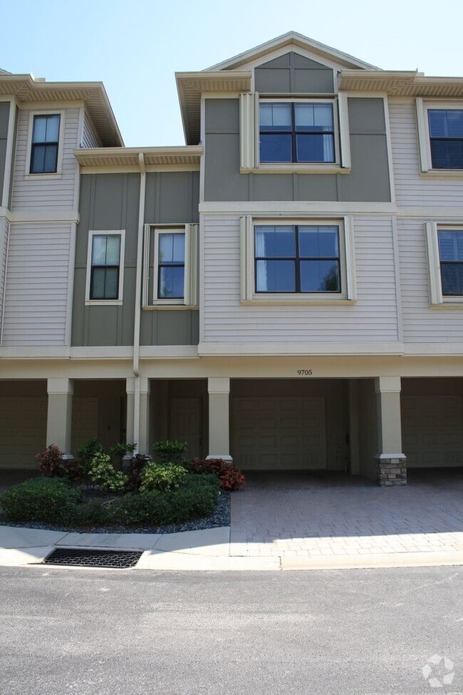 Building Photo - Just reduced! Beautiful Townhome in Pelica...