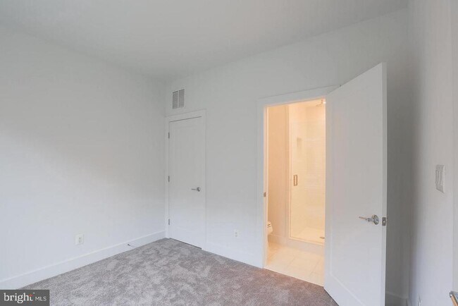 Building Photo - 1235 Cooksie St