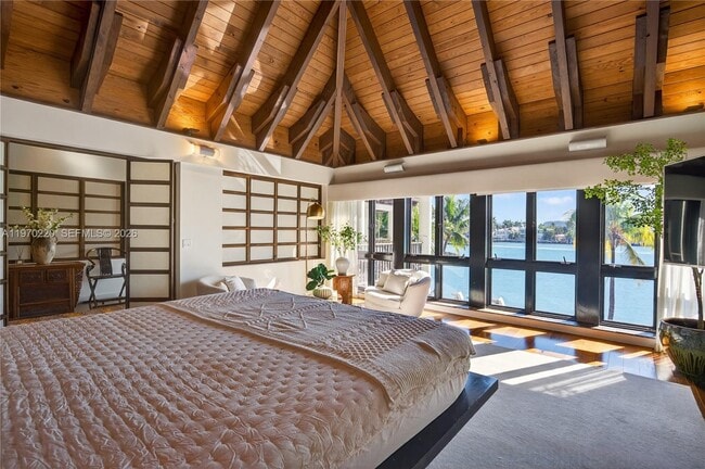 Building Photo - 14 W San Marino Dr