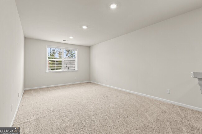 Building Photo - 416 Kinross Ln