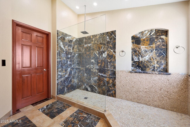 Building Photo - 8830 E Carol Way