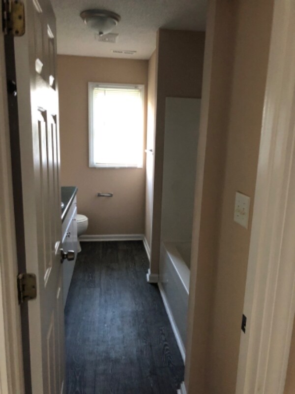 Building Photo - 141 Baileys Park Ln