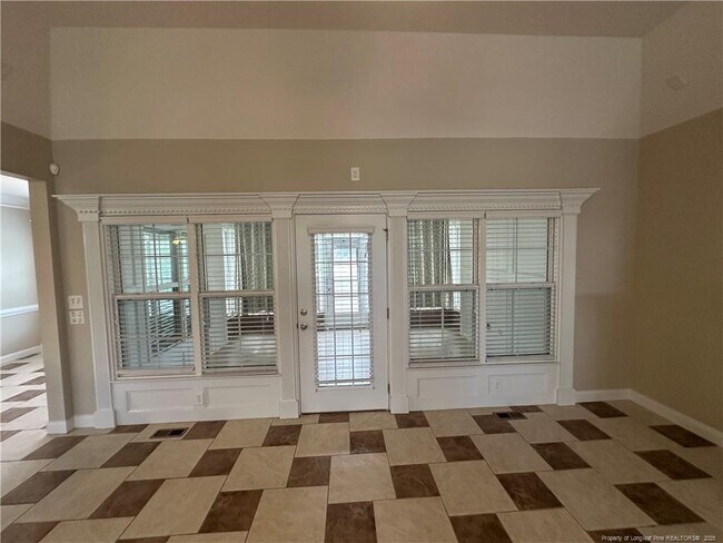 Building Photo - 2912 Eaglecrest Ln