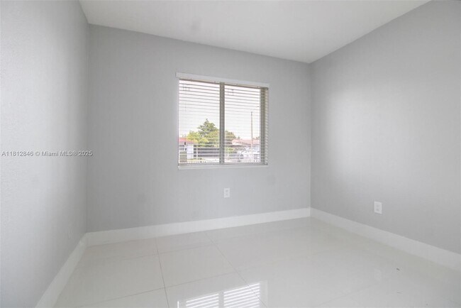 Building Photo - 12030 SW 181st St