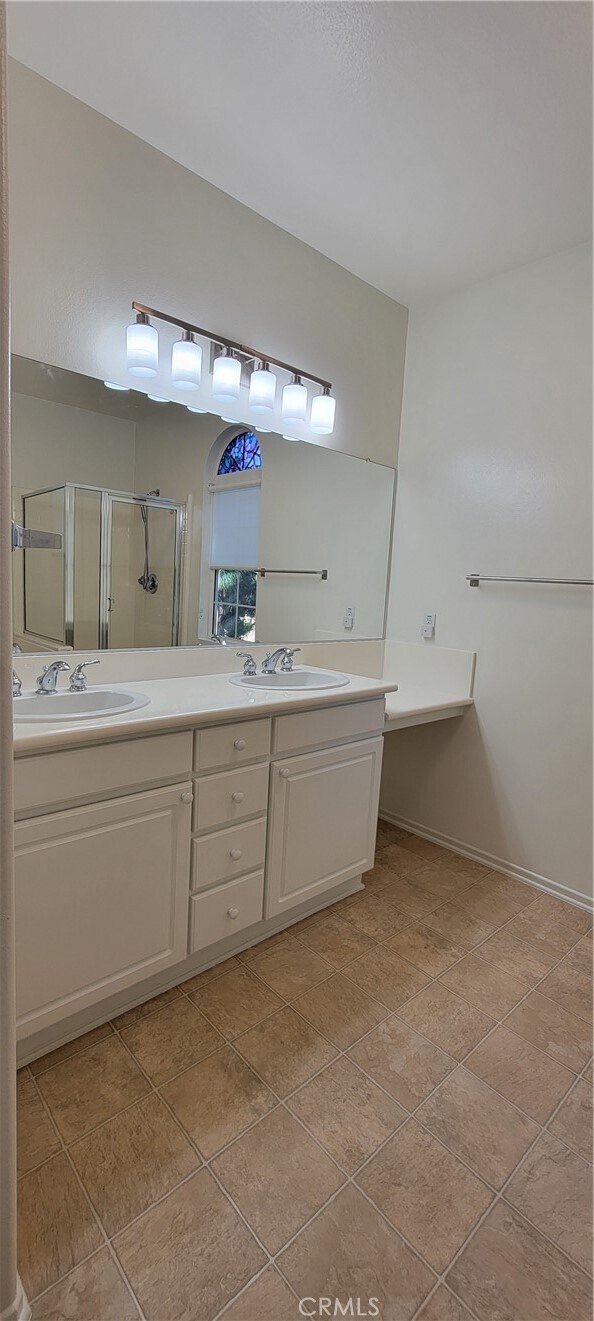 Building Photo - 1016 Timberwood