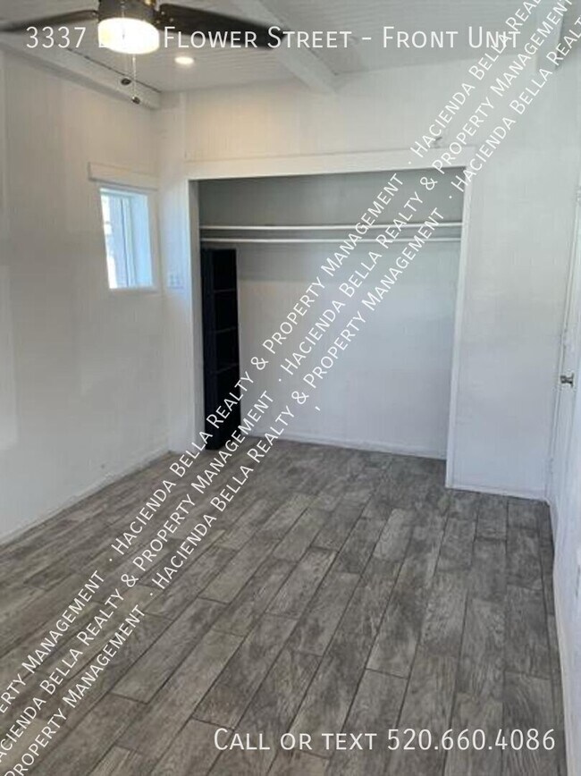 Building Photo - 3337 E Flower St