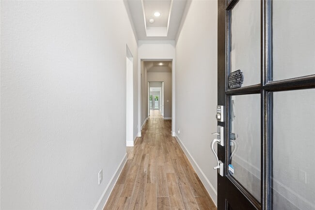 Building Photo - 11439 Bush Clover Dr