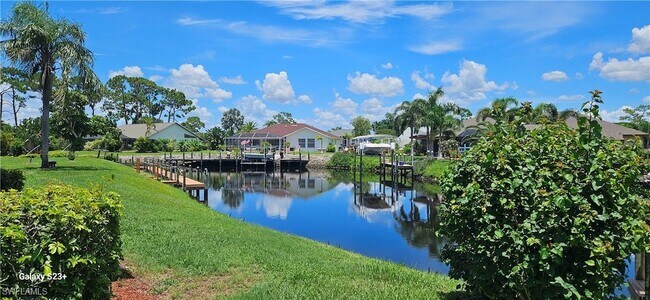 Building Photo - 15140 Riverbend Blvd