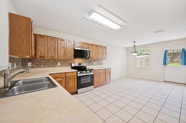 Building Photo - 10756 Keathley Dr