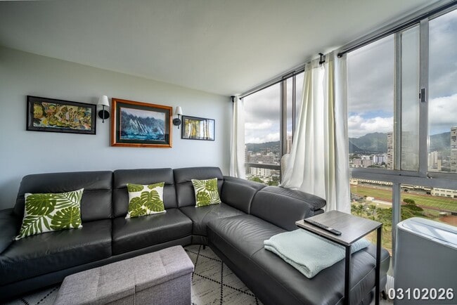 Building Photo - Waikiki High-Rise Living – Stunning 1-Bedroom with Incredible Views