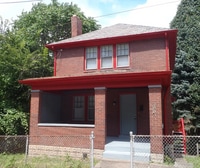 Building Photo - 636 Chester Ave