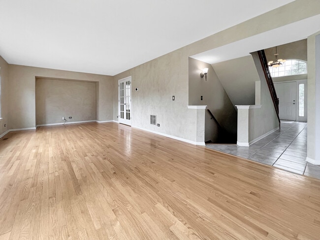 Building Photo - 416 Farnsworth Cir