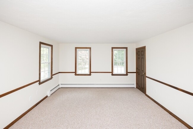 Building Photo - 13 Macneill Dr