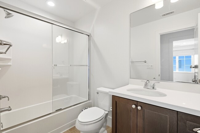 Building Photo - 39527 Stevenson Pl