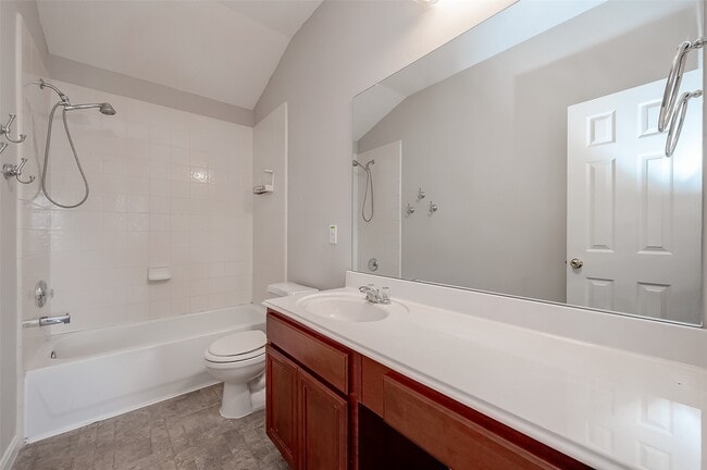 Building Photo - 1210 Gibbons Ct