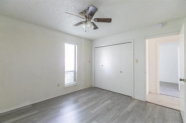 Building Photo - 4925 Greenslope Dr