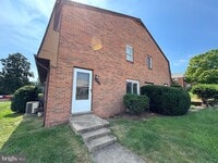 Building Photo - 9503 Hagel Cir