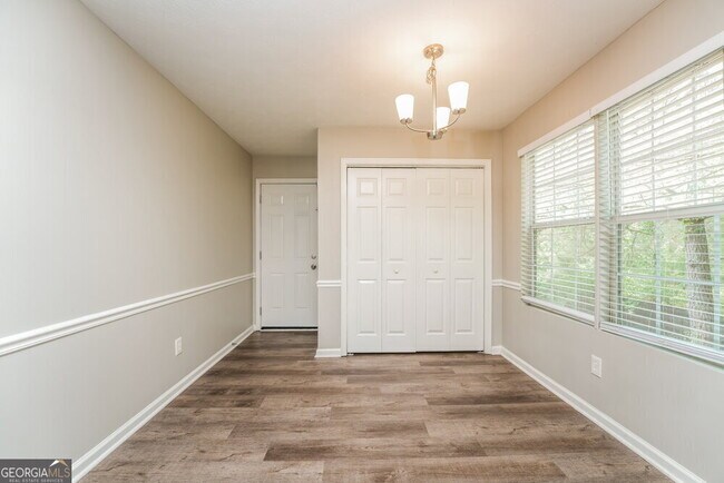Building Photo - 160 Chandler Fields Dr