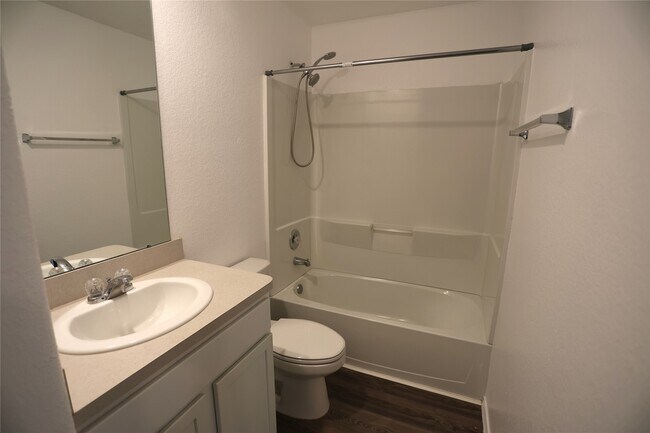 Building Photo - 1603 Oleander Grns Dr