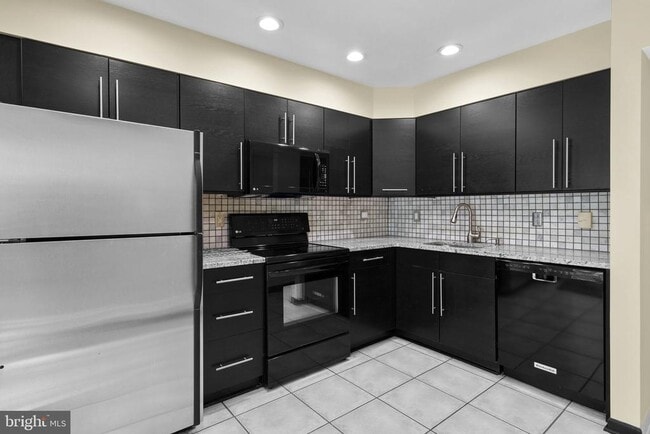 Building Photo - 1469 Casino Cir