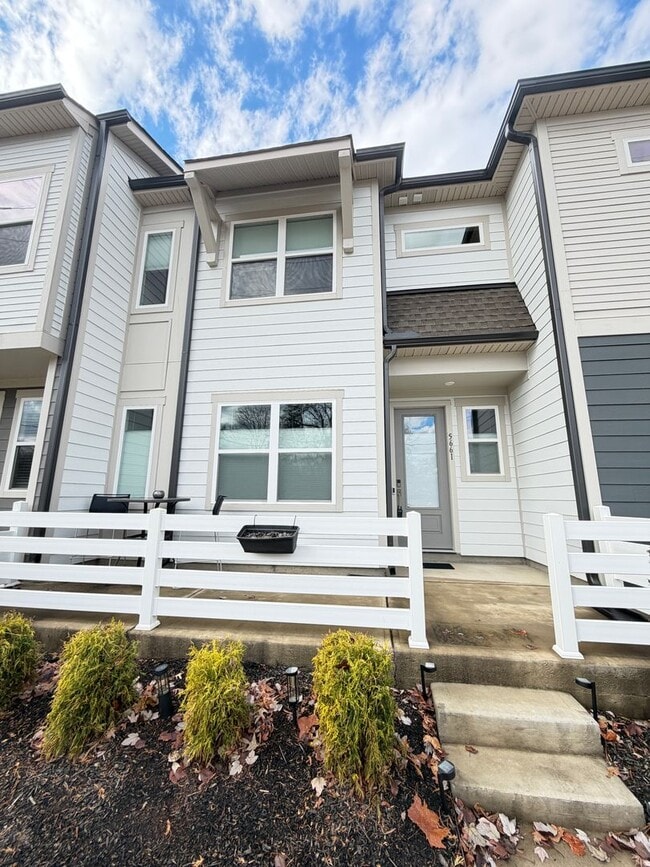 Building Photo - 1 Block from Downtown Kannapolis