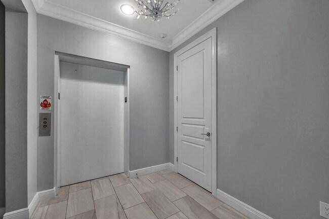 Building Photo - 16386 Viansa Wy