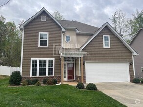 Building Photo - Breathtaking 4bd/3ba Deluxe home next to L...