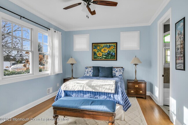 Building Photo - 812 Claridge Dr